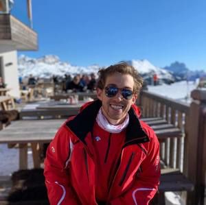 Meet your Posher, Grant